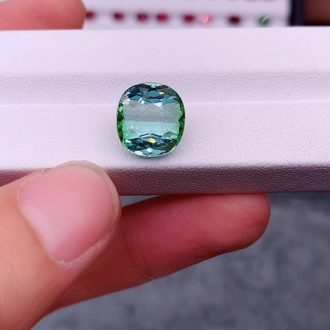 碧玺珠宝半成品未镶嵌