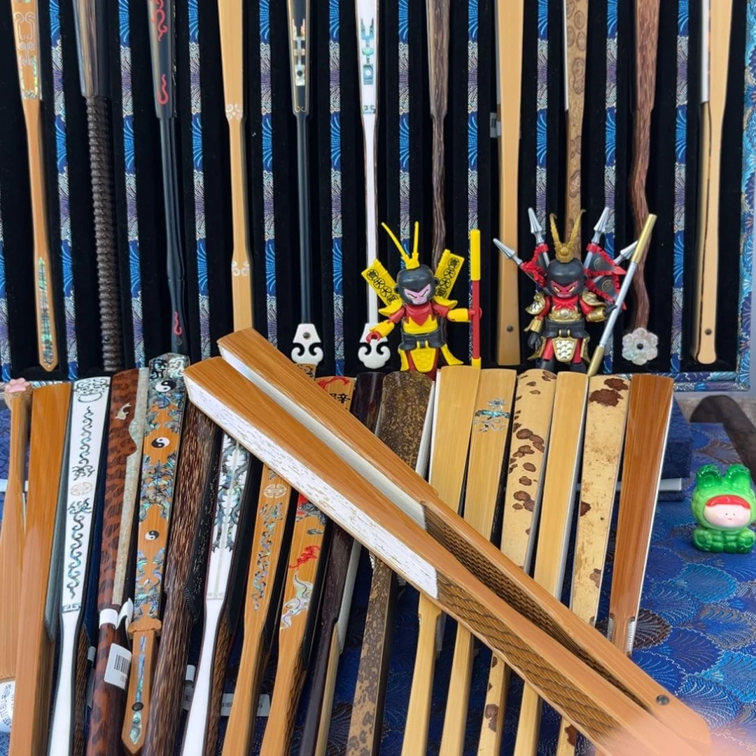 扇子折扇折扇折扇