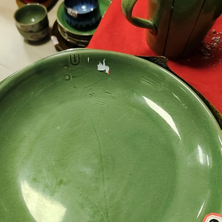 纸***间瓷片盘子碗摆件砂锅微瑕疵