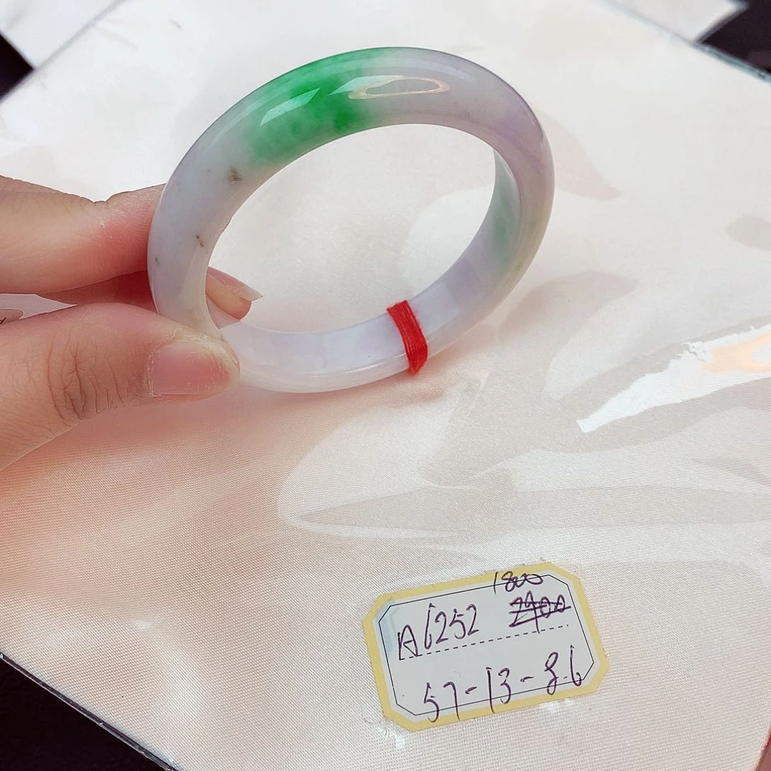 翡翠手镯未镶嵌天然缅甸翡翠A货