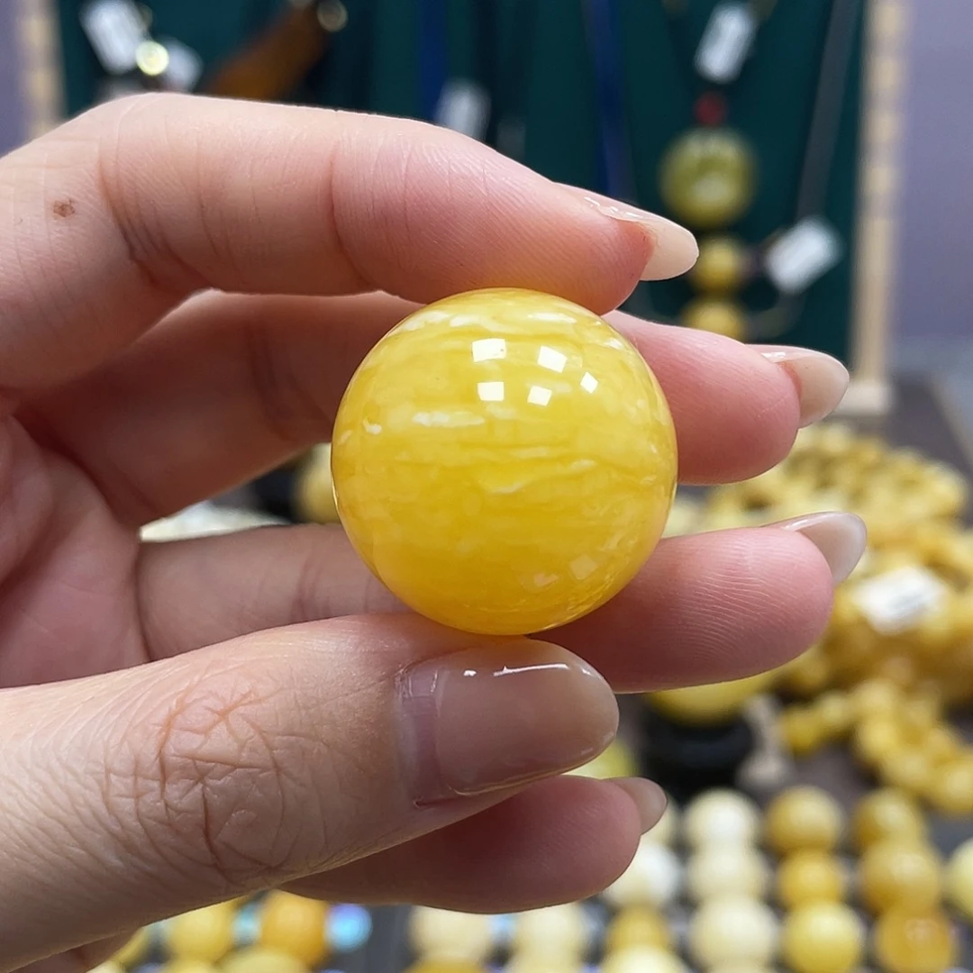 7***9裸石蜜蜡未镶嵌24.5mm瑕疵