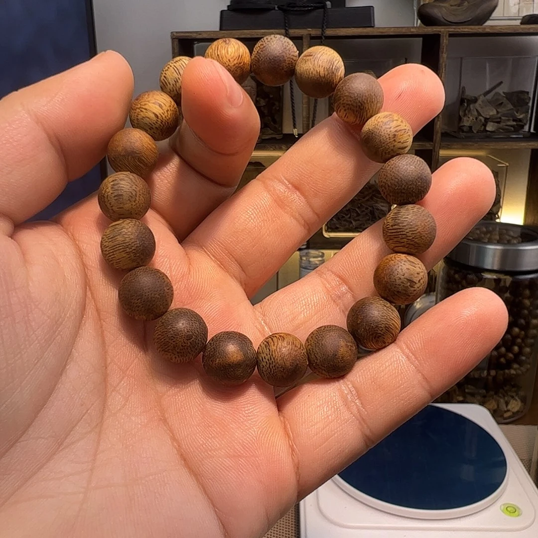 沉香手串11mm乌身圆珠单圈12.3g