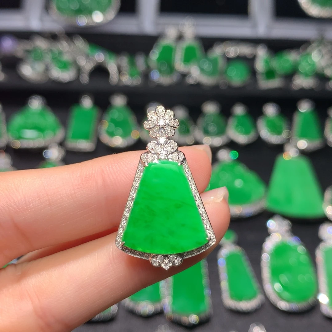 翡翠18K金镶嵌吊坠(不含链)翡翠