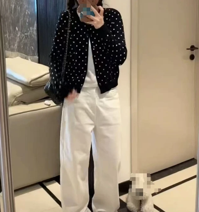 时尚潮流百搭精品女装dgd2679