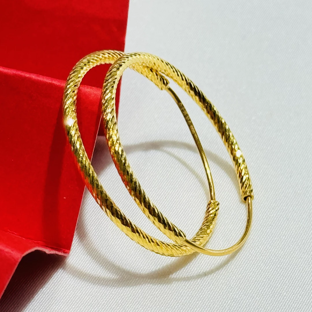 黄金足金999闪耀车花大圈耳环