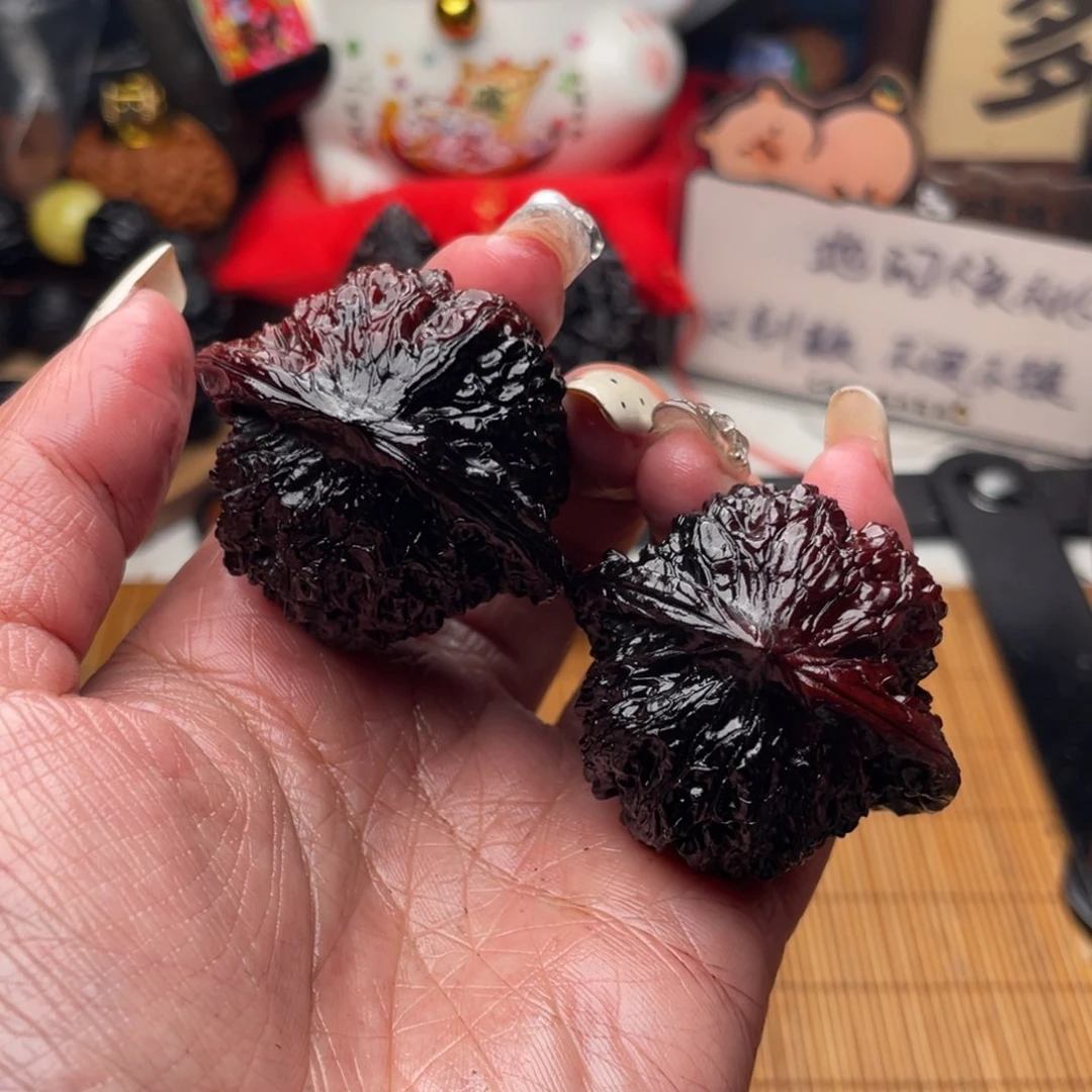 吊坠文玩核桃血麒麟
