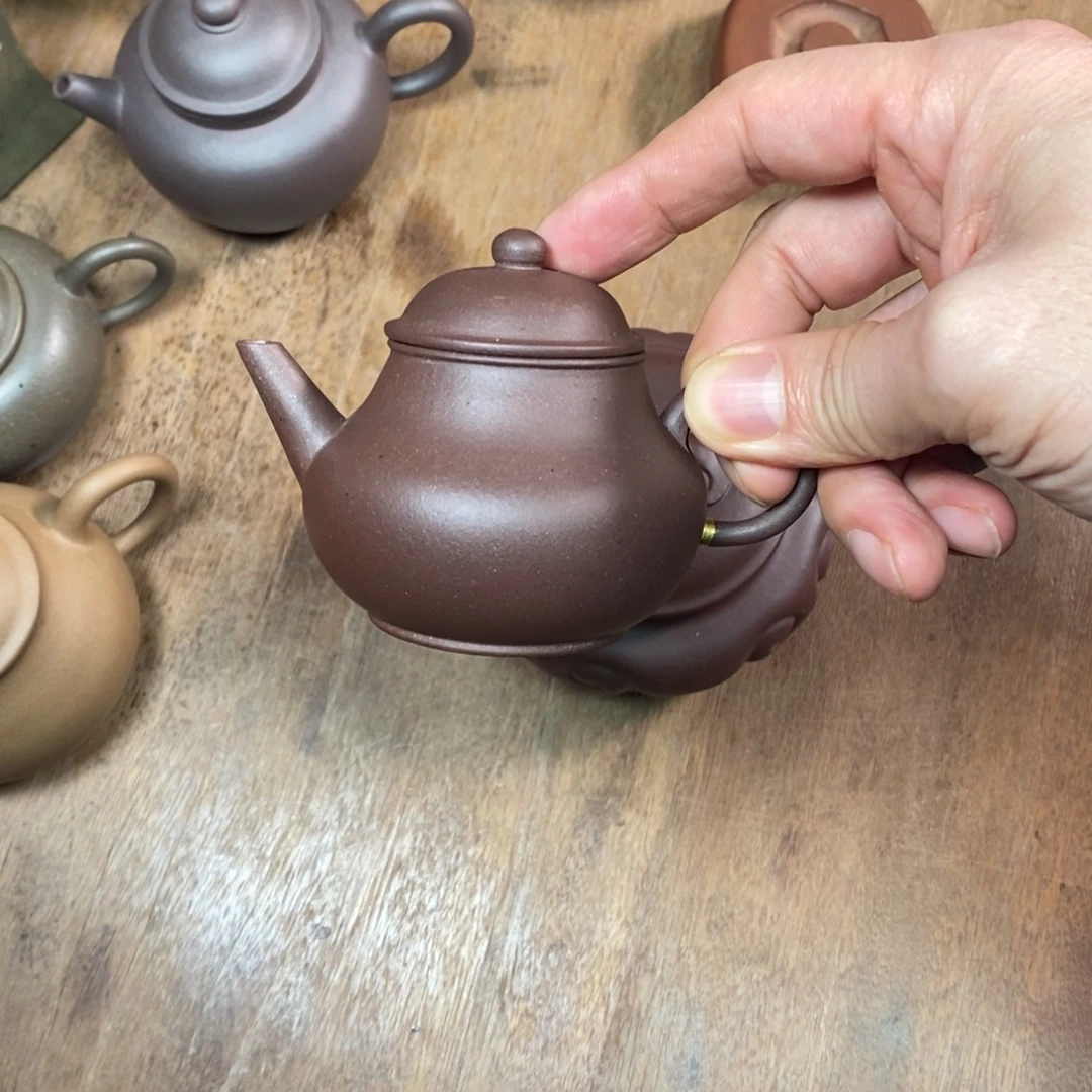 茶壶紫砂110cc全手工摹古