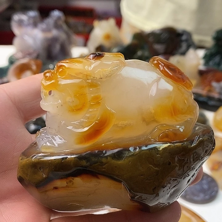 未镶嵌颈饰玛瑙/玉髓