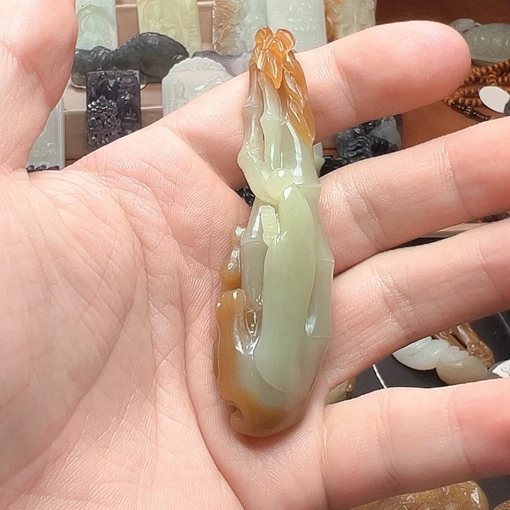 颈饰未镶嵌和田玉春**江