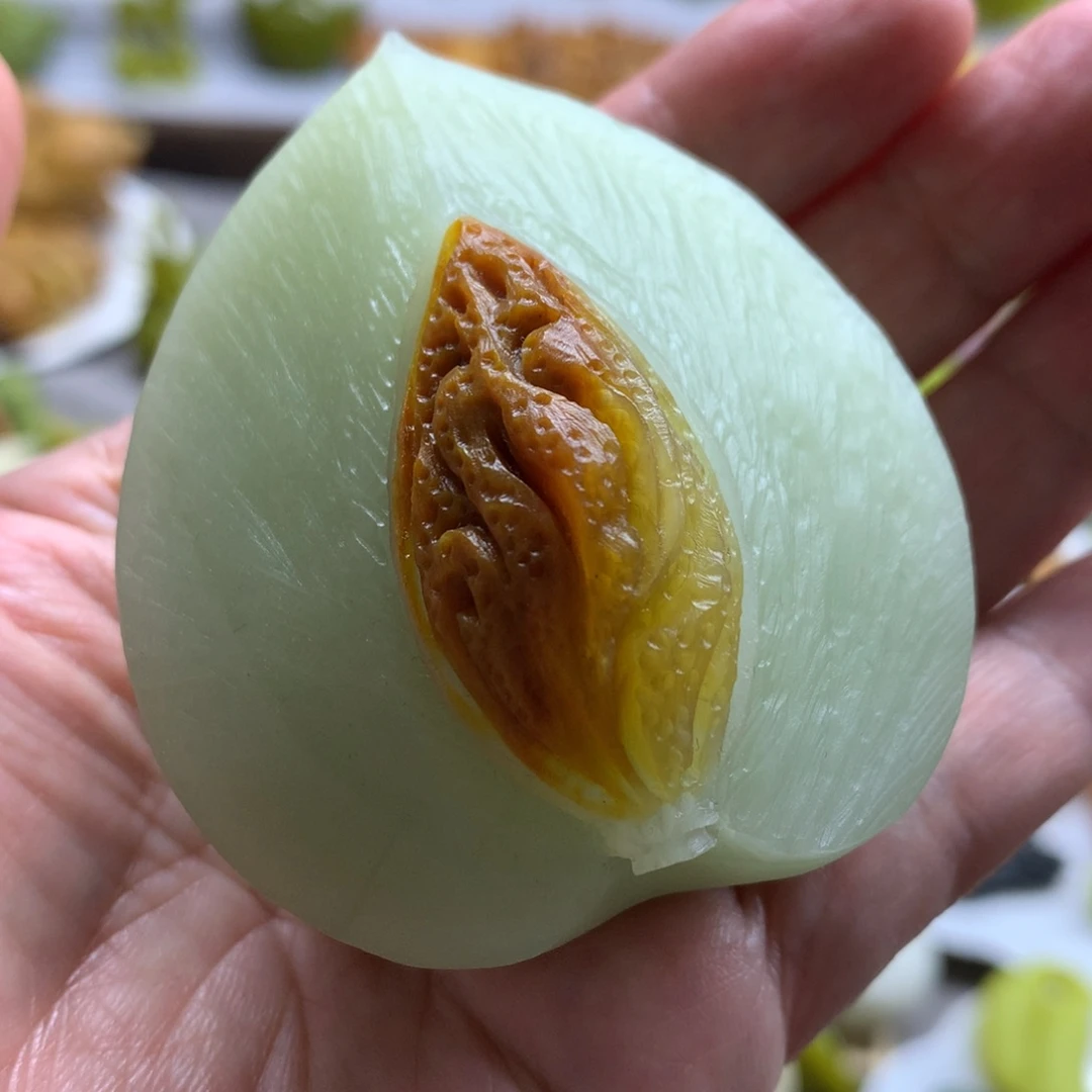 未镶嵌蛇纹石玉摆件