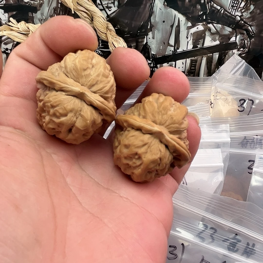 把件文玩核桃蛤蟆头肉的37尺