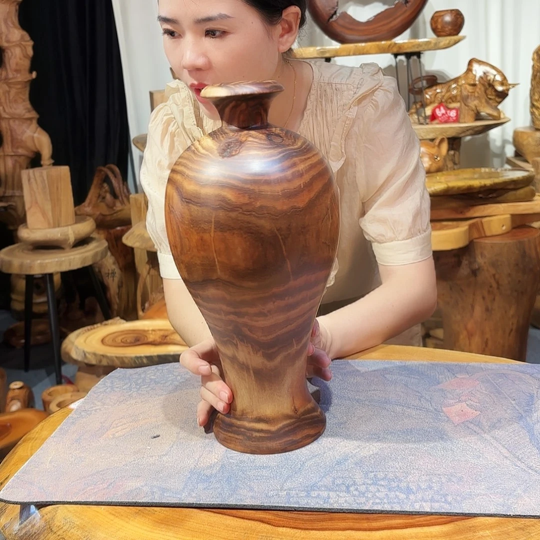 香樟木特纹花瓶16-16-33
