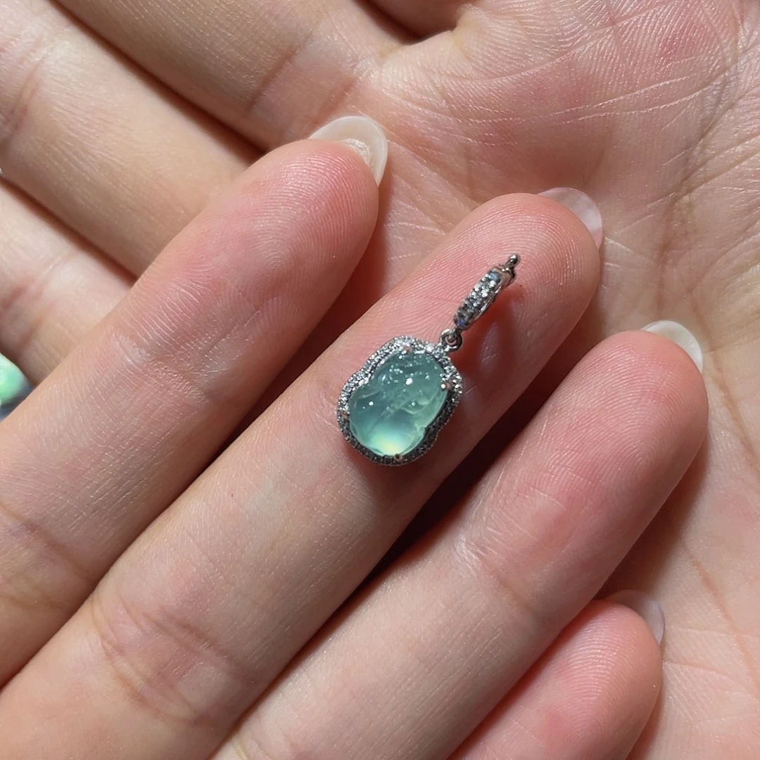 翡翠18K金镶嵌吊坠(不含链)