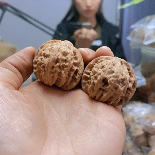 【闪购商品】把件文玩核桃38.5磨盘