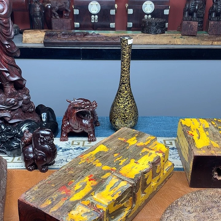 让***来紫檀木类成套家具