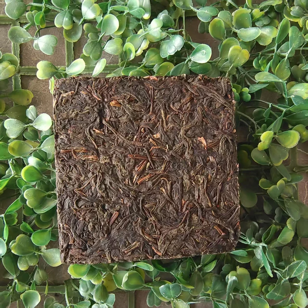 雨腾古茶“ 紫J葫芦”黑金刚00“1”天Z紫芽200g/砖 生茶（5月31）