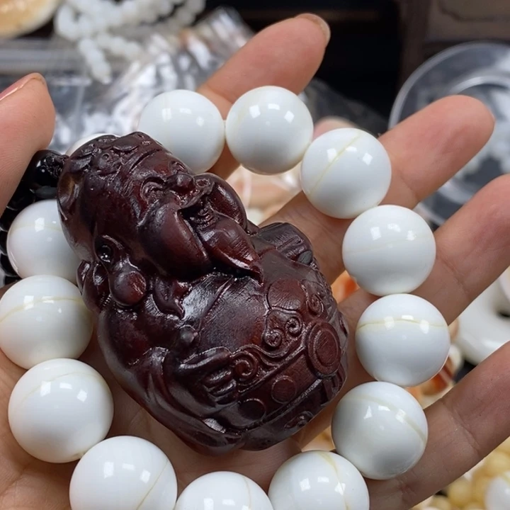 Z***！香榧木花梨木，1.6金线单圈
