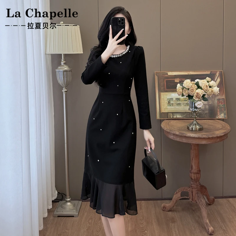 拉夏贝尔现货秋季大码时尚钉钻重工气质显瘦雪纺拼接鱼尾连衣裙
