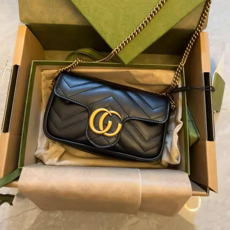 香港精选包包女2025时尚新款真皮小香风菱格链条包单肩斜挎小方包