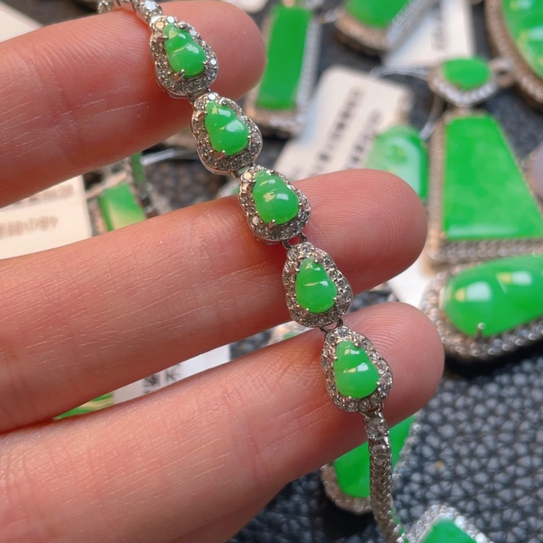 翡翠银S925镶嵌吊坠(不含链)手链