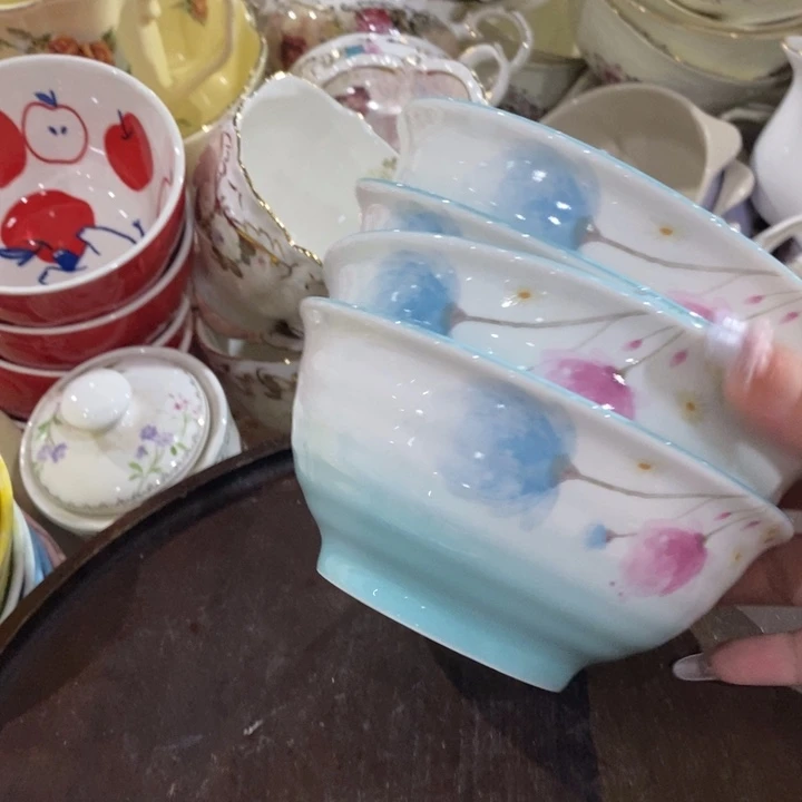 瓷片四个，11111111111111111.5