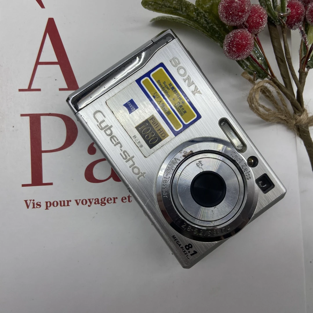 95新 Sony/索尼 W90 810万像素 3倍光学变焦（no退no换）