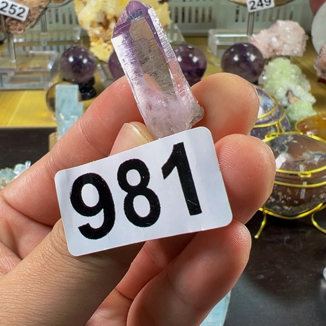 珠宝半成品未镶嵌水晶