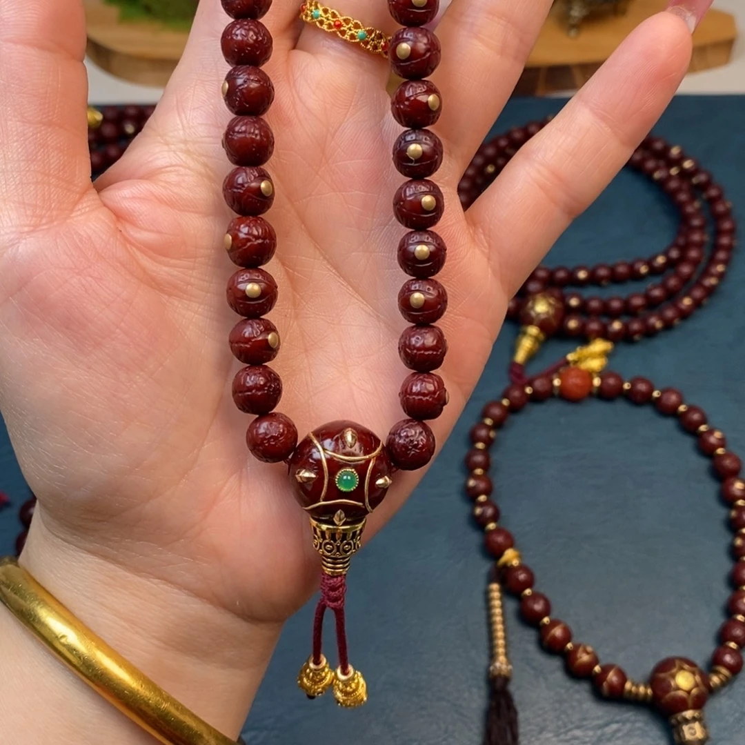 恭***财凤眼菩提手串手持金钉四星8.5