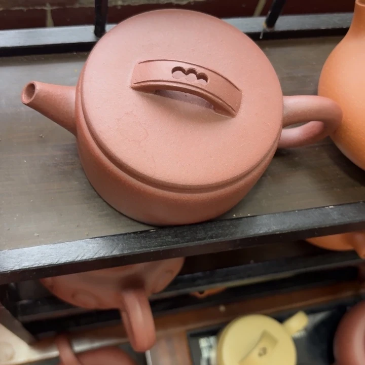 紫砂茶壶紫泥汉瓦200cc