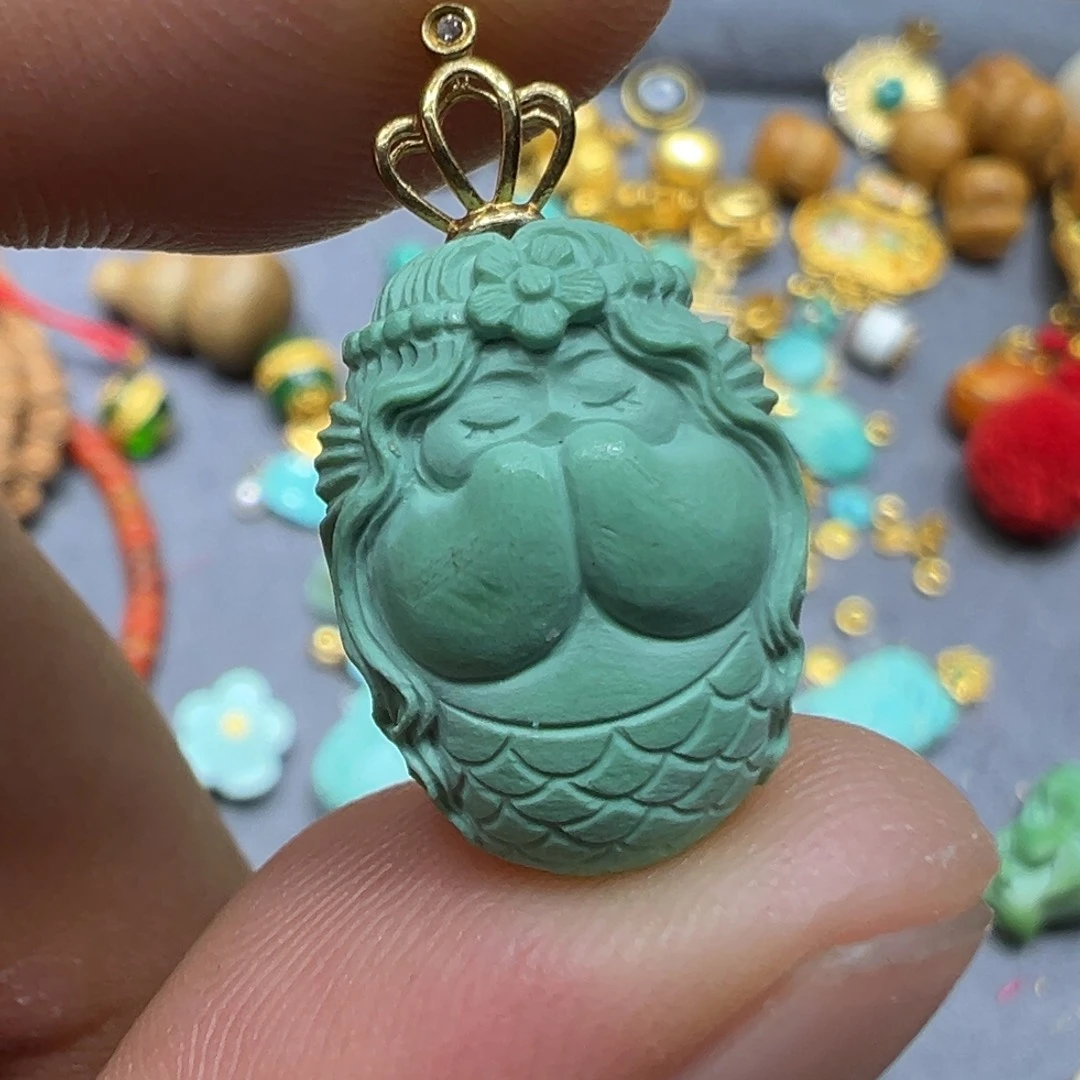 绿松石18K金镶嵌颈饰