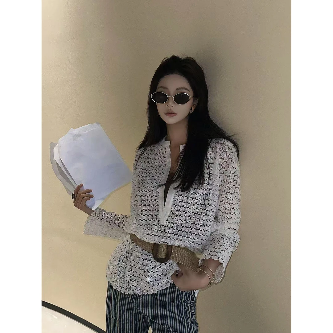 利达NEW DADADA蕾丝衬衫女夏设计感小众镂空防晒衬衣上衣SDK1394