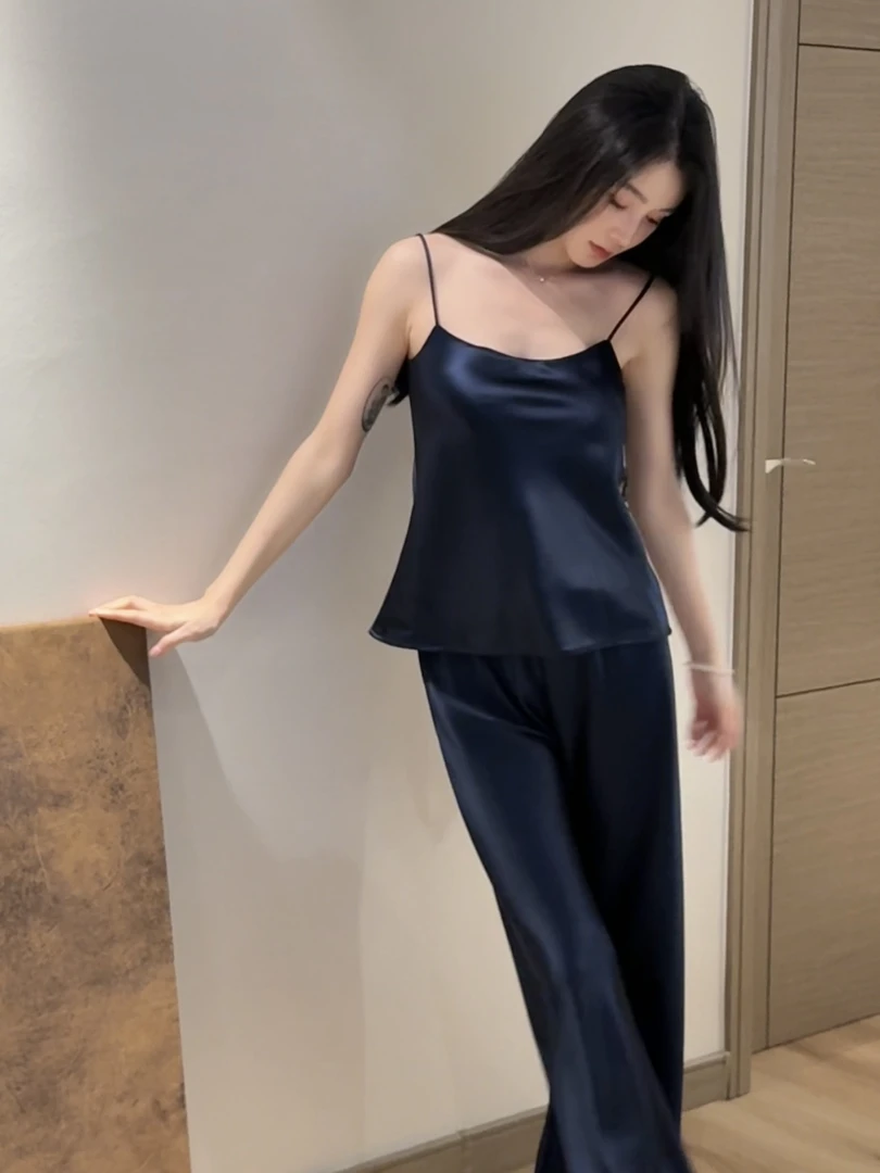 〈鎏光谧境〉气质老钱风极简吊带醋酸家居服套装