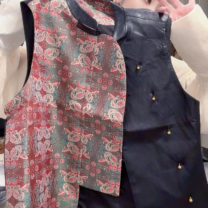 蹲***儿马甲6468686768665668