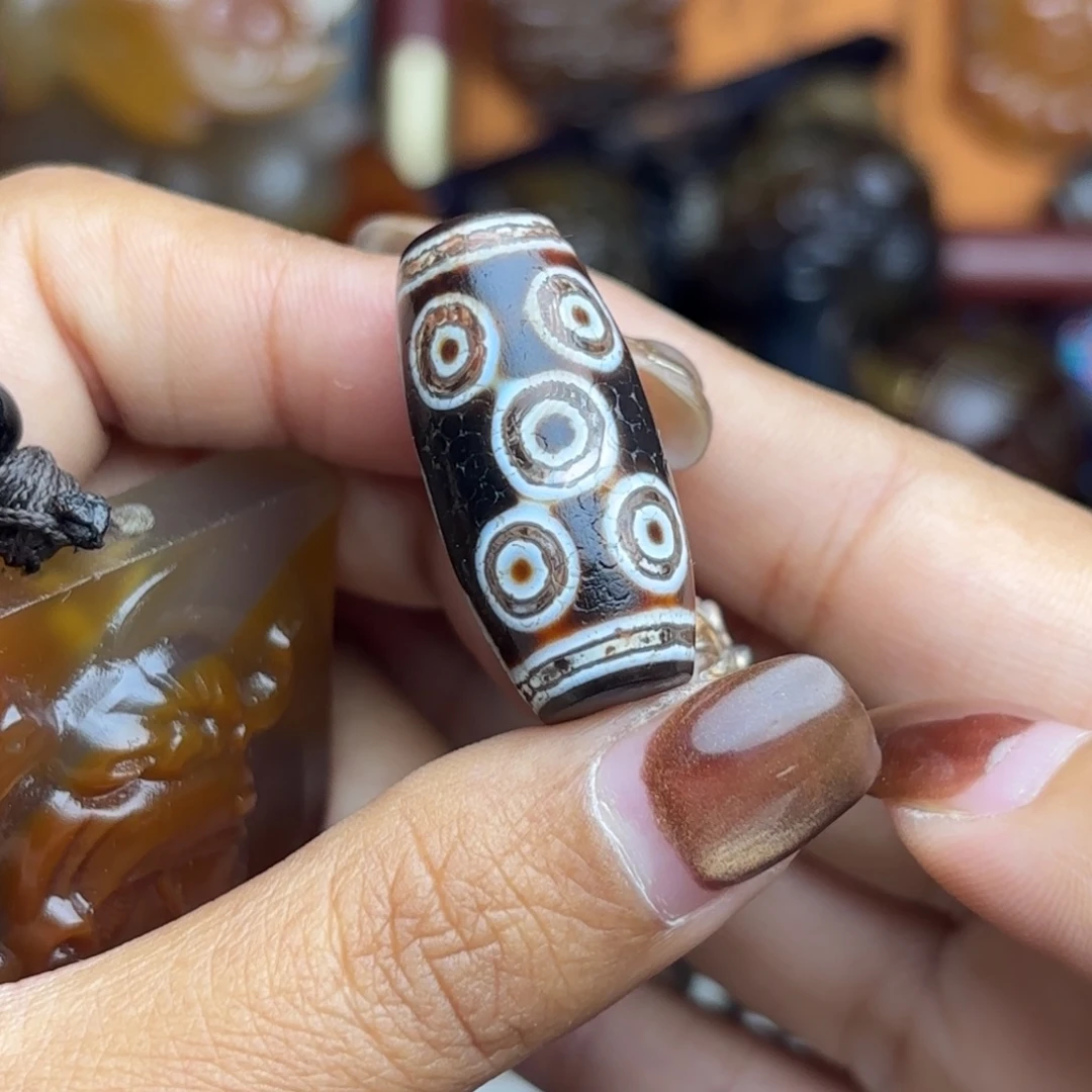 Q***鱼玛瑙/玉髓未镶嵌颈饰