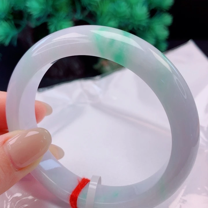 翡翠未镶嵌手镯58圈口