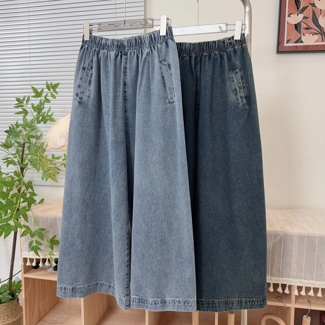 简约款两侧无拼接设计宽松阔腿牛仔裤女百搭显瘦春款九分裤子