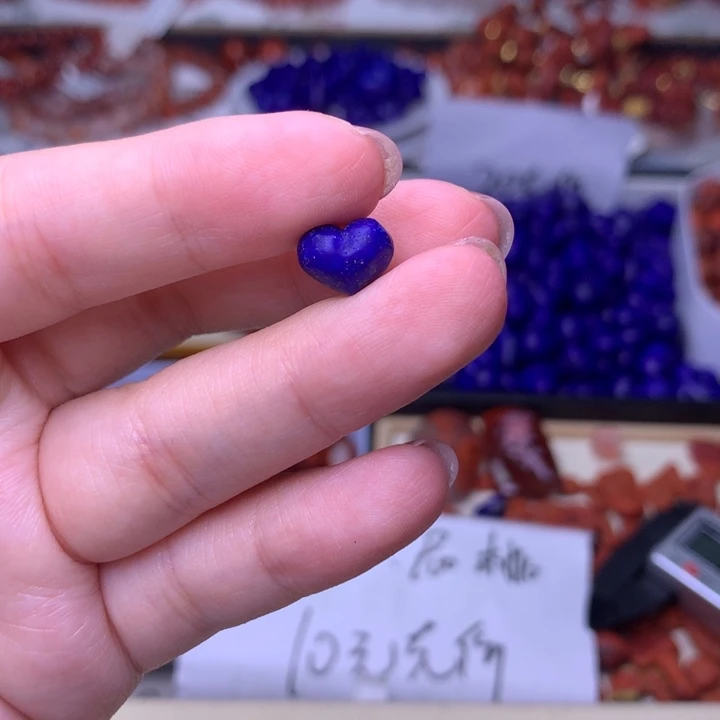 嗨****南红玛瑙未镶嵌珠宝半成品67