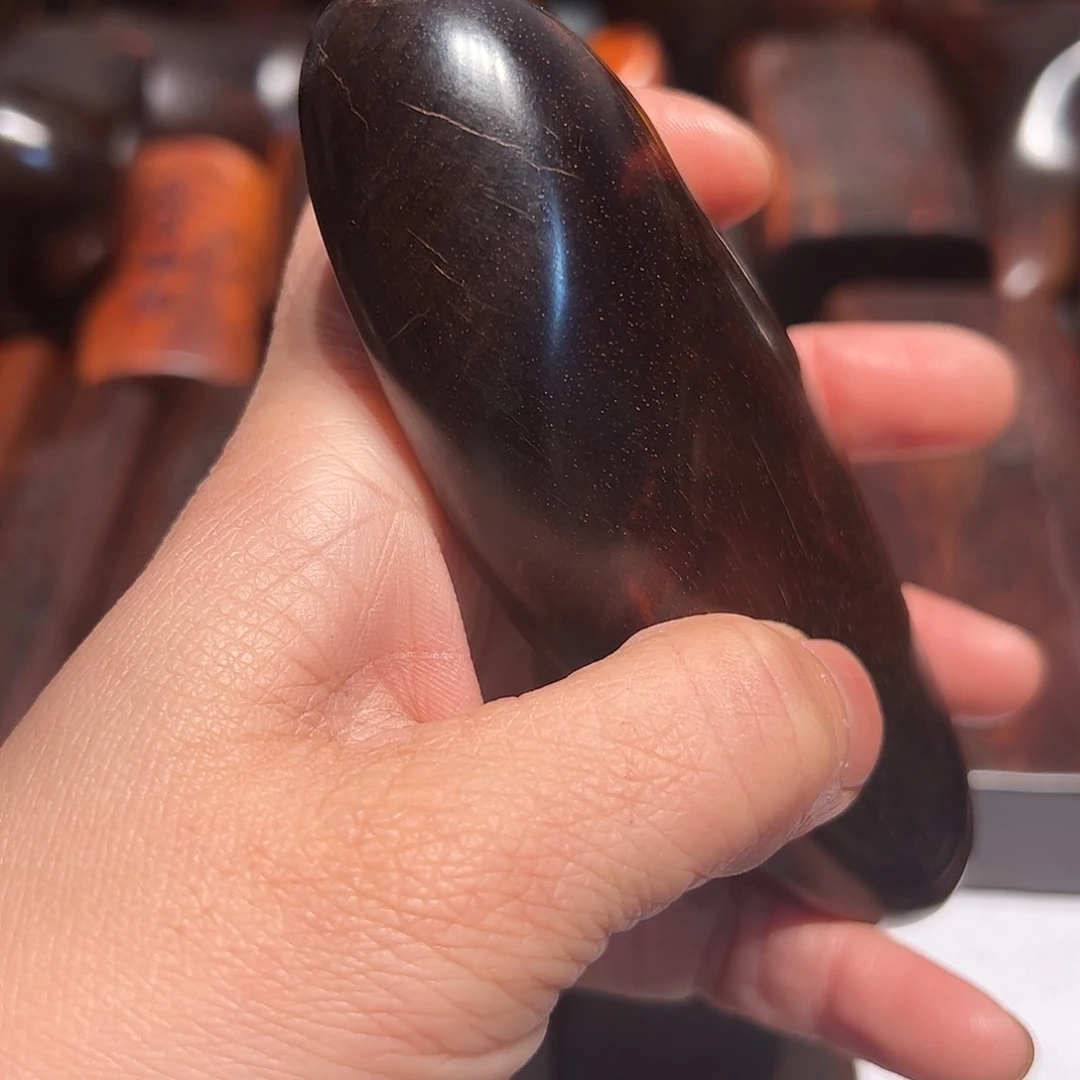 交趾黄檀（大红酸枝）悟**静