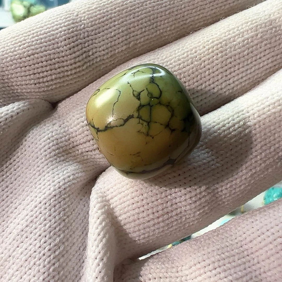 绿松石配饰未镶嵌