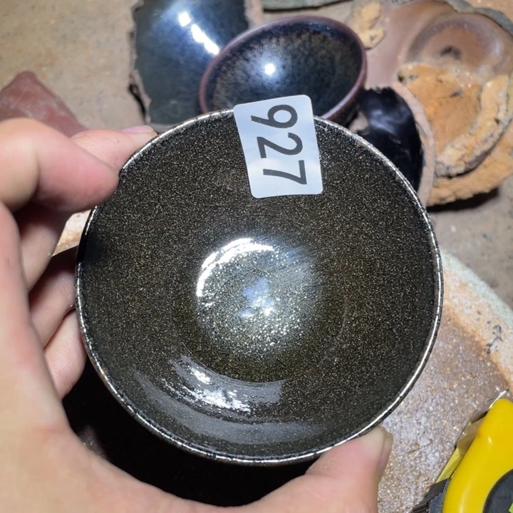 推出最新款款全新一季度