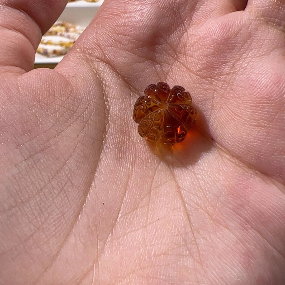 琥珀未镶嵌珠宝奇石红沁南瓜配饰