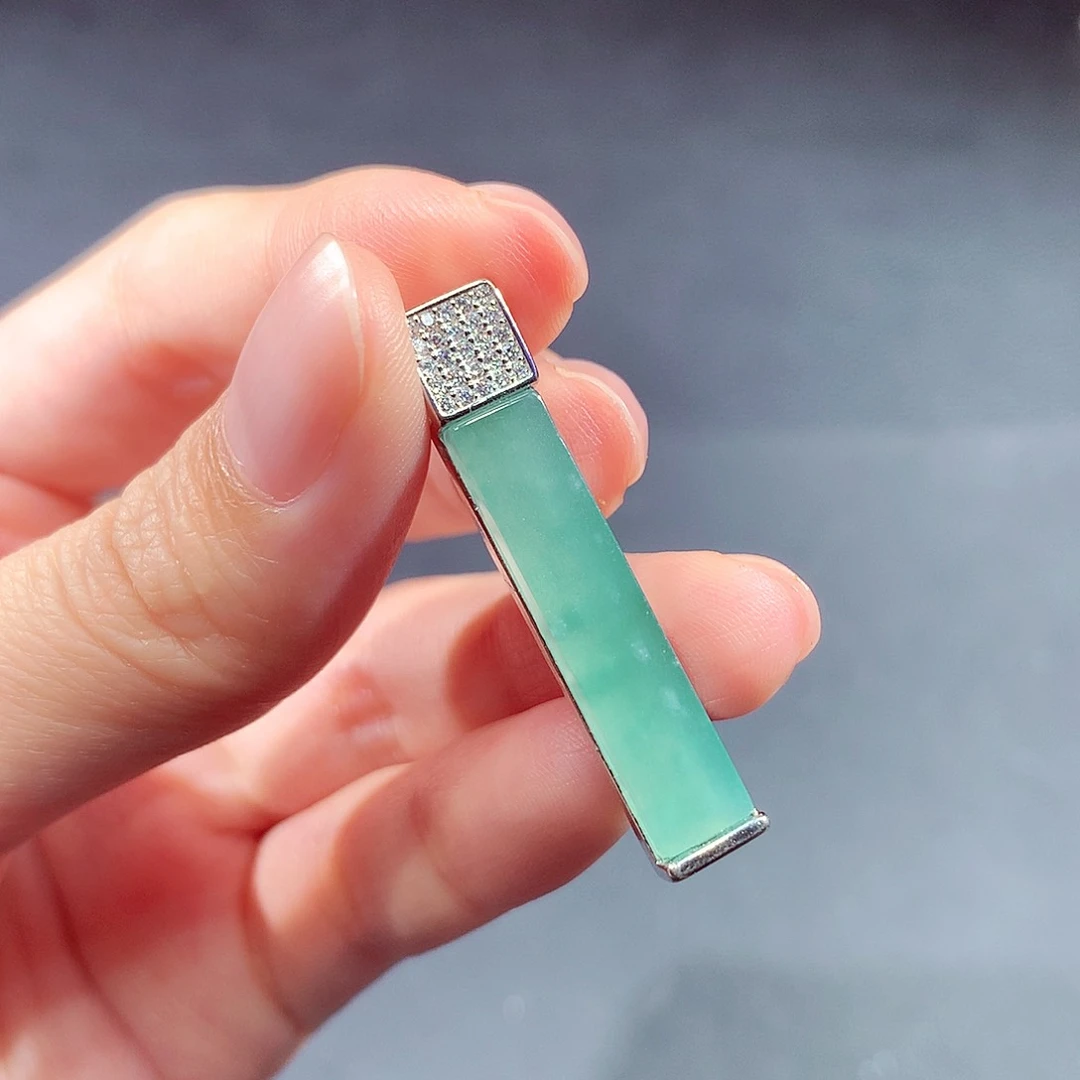 未镶嵌戒指翡翠翡翠