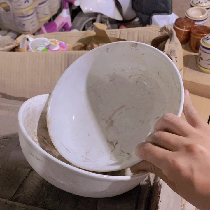 琉璃手工艺品陶瓷艺术摆件底款不一样