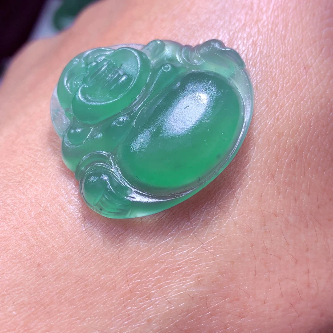 星****定制翡翠未镶嵌天然翡翠A货毛货挂件