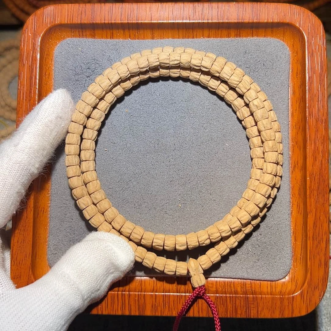 ****放吊坠柏香籽/百香籽粉皮方块及顺6.5