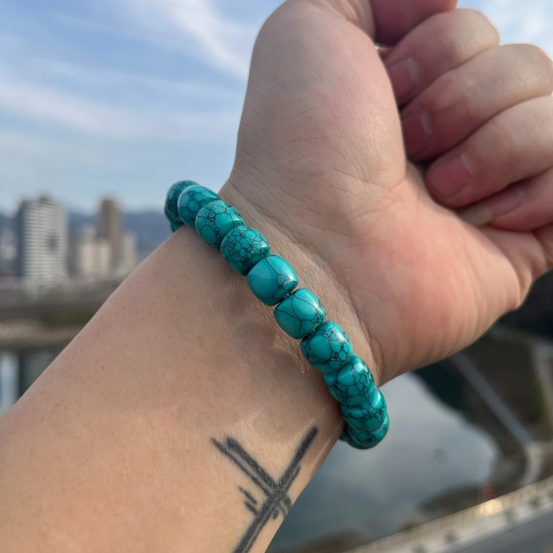 湖北竹山发货卡10绿网花直切手串