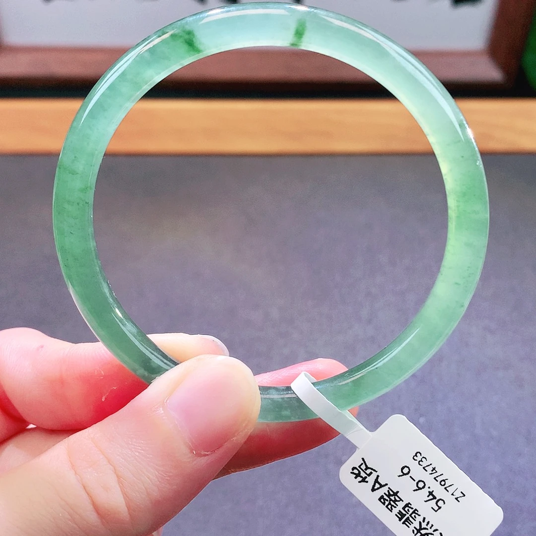 翡翠未镶嵌手镯天然翡翠