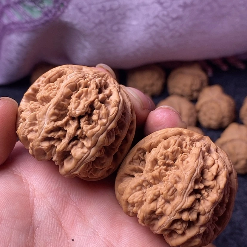 【闪购商品】文玩核桃吊坠45大粗筋