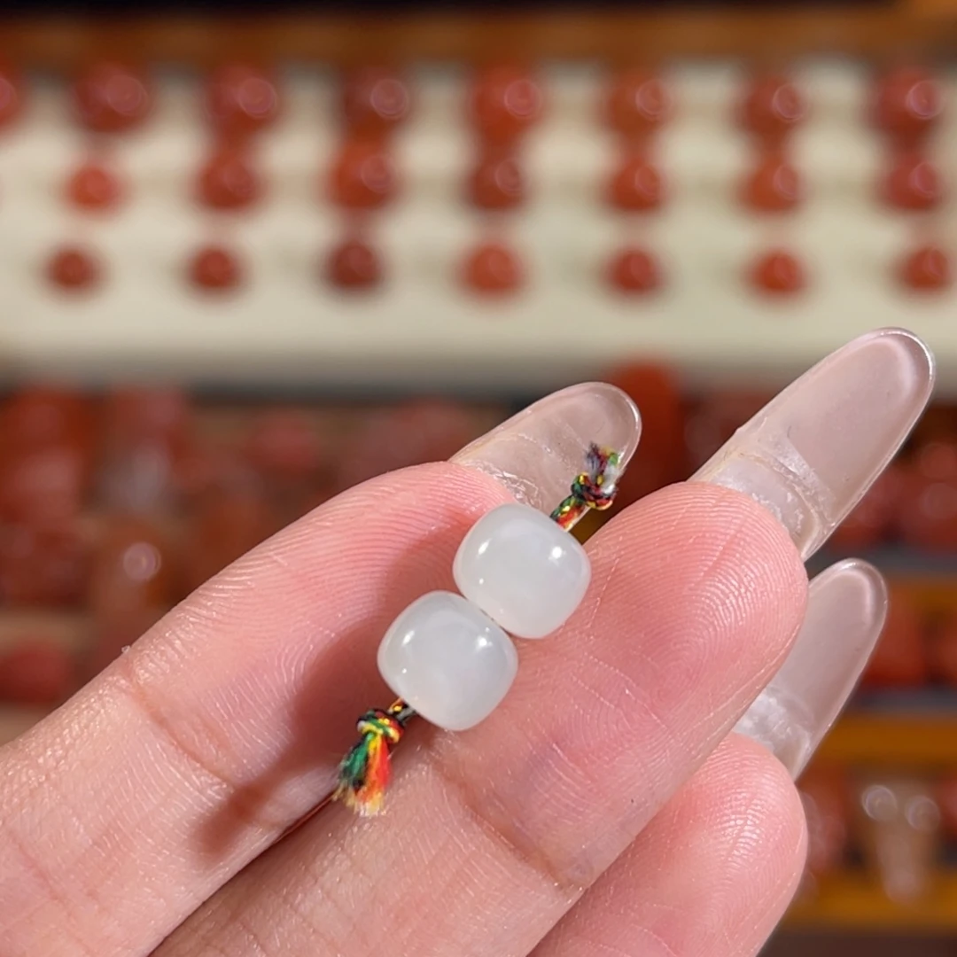 小***学和田玉未镶嵌珠宝奇石老型珠7mm 不换退