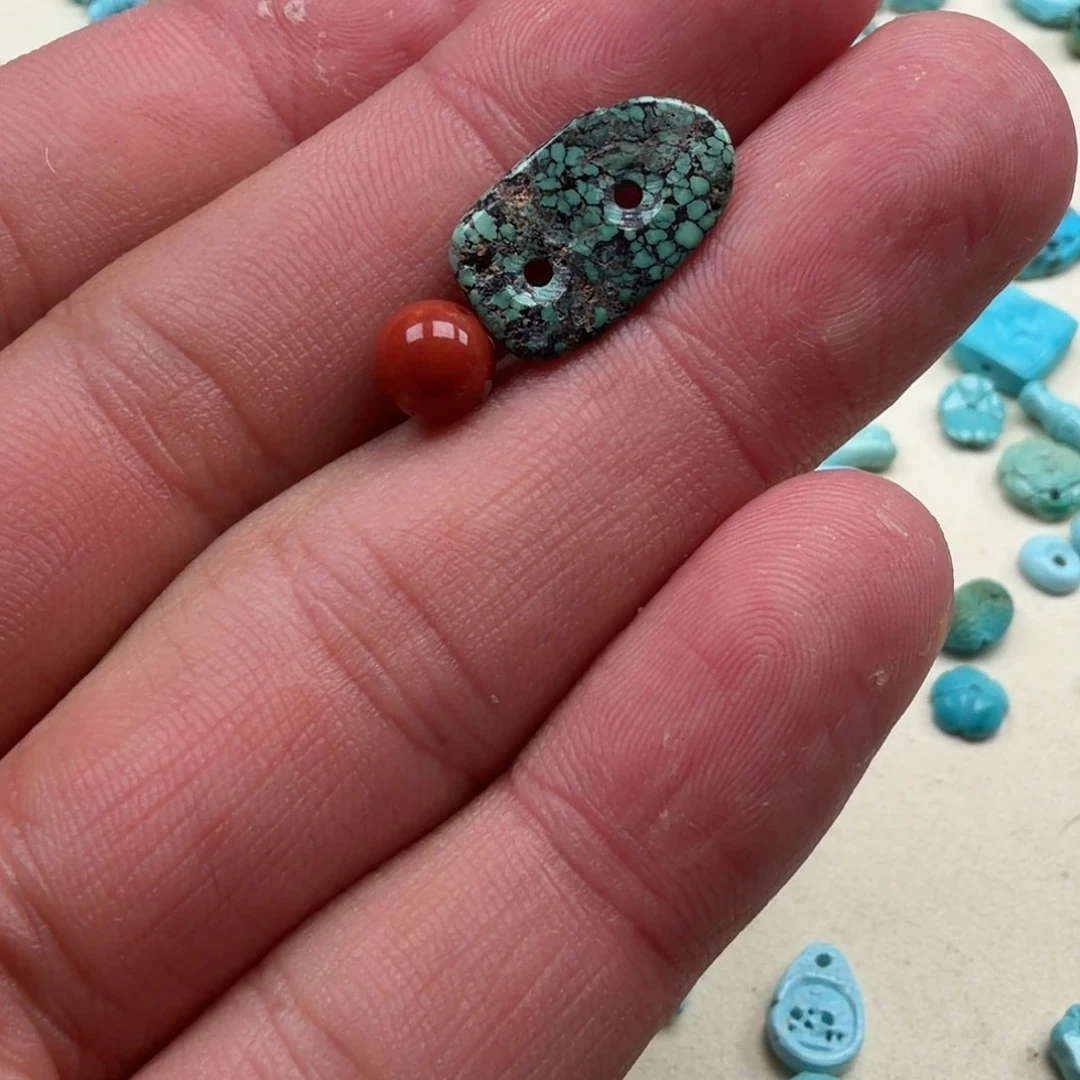 南红玛瑙未镶嵌珠宝奇石